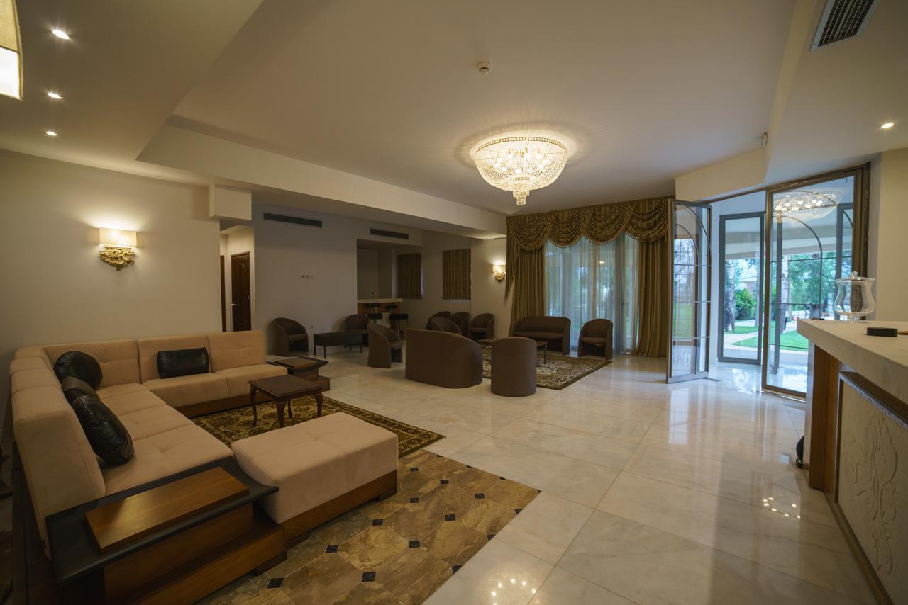 Corali Resort Agrinio Exterior photo